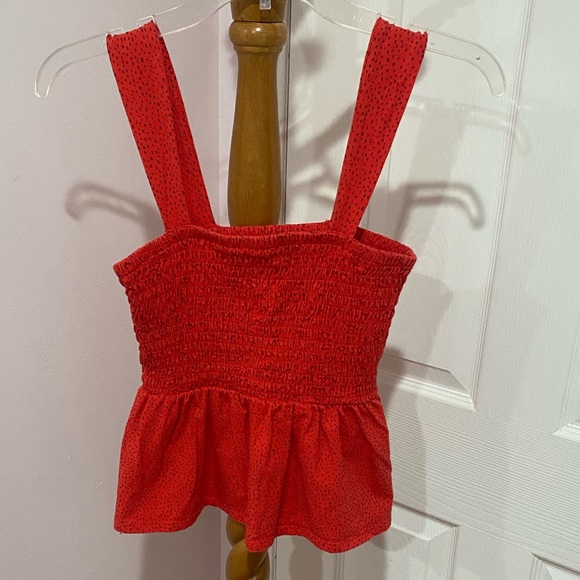 Express Tops - ❤️3/25❤️ NWOT Express Red Top